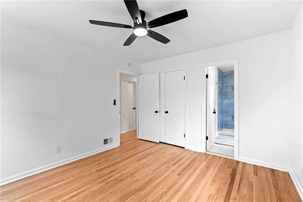 712 W 91st Street — photo 13
