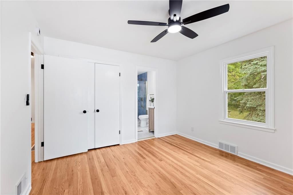712 W 91st Street — photo 15