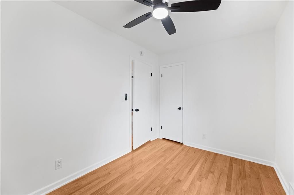 712 W 91st Street — photo 21