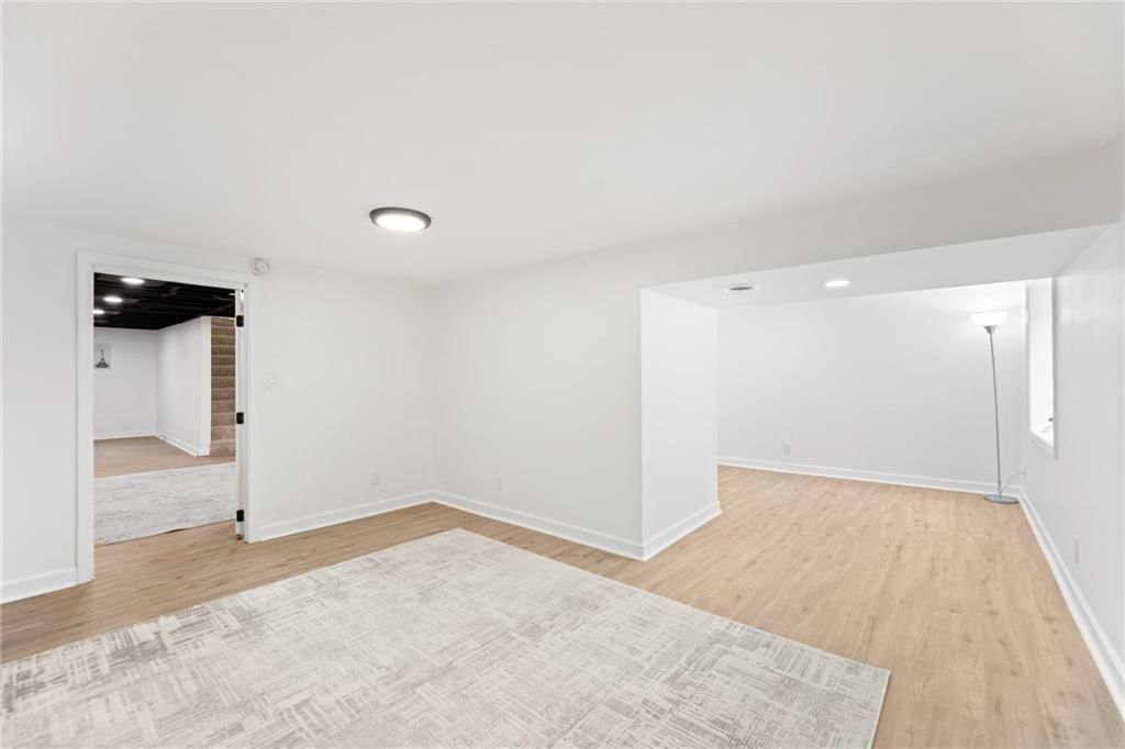 712 W 91st Street — photo 25
