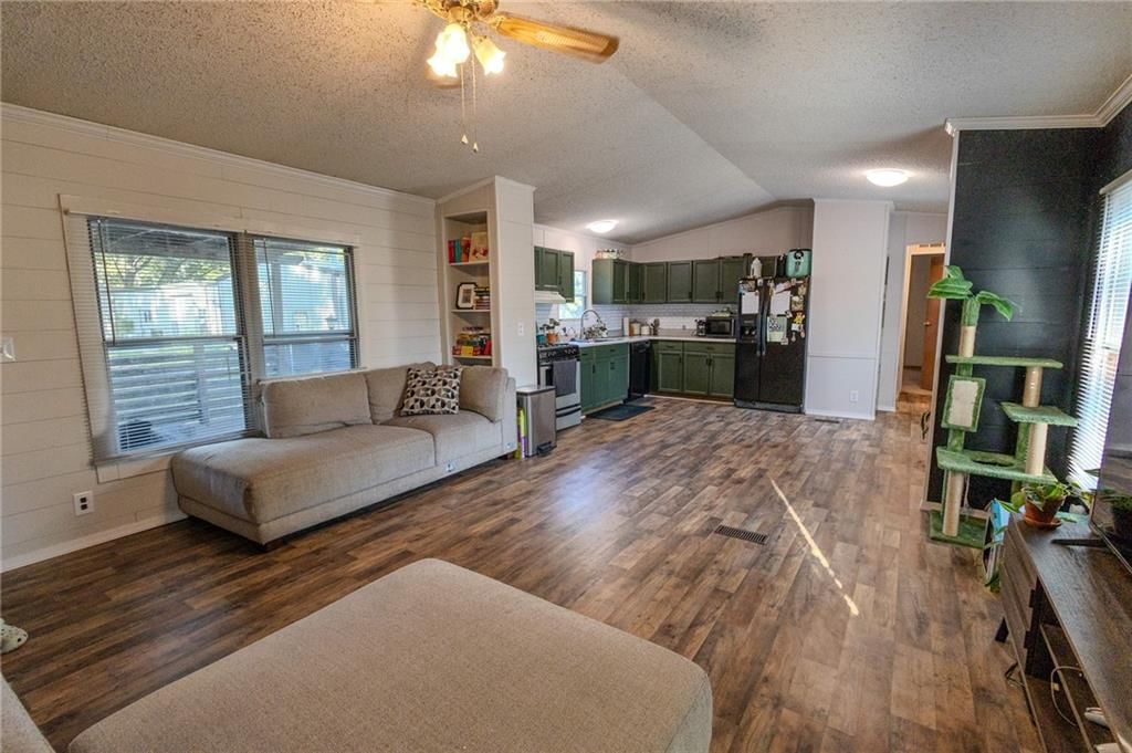 317 Etchen Boulevard — photo 10