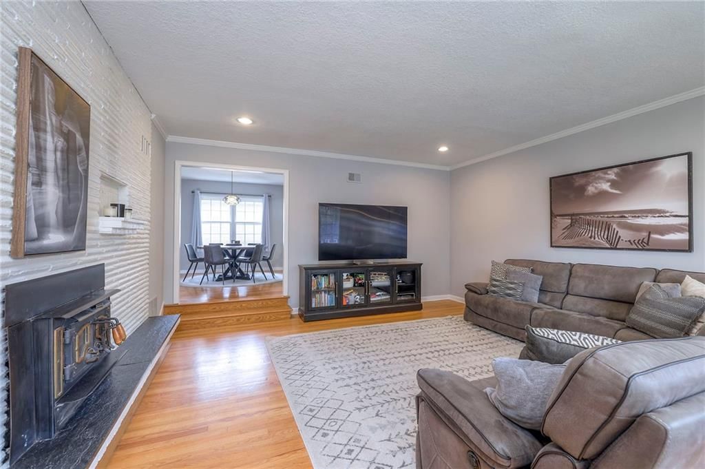 5914 Granada Street — photo 5
