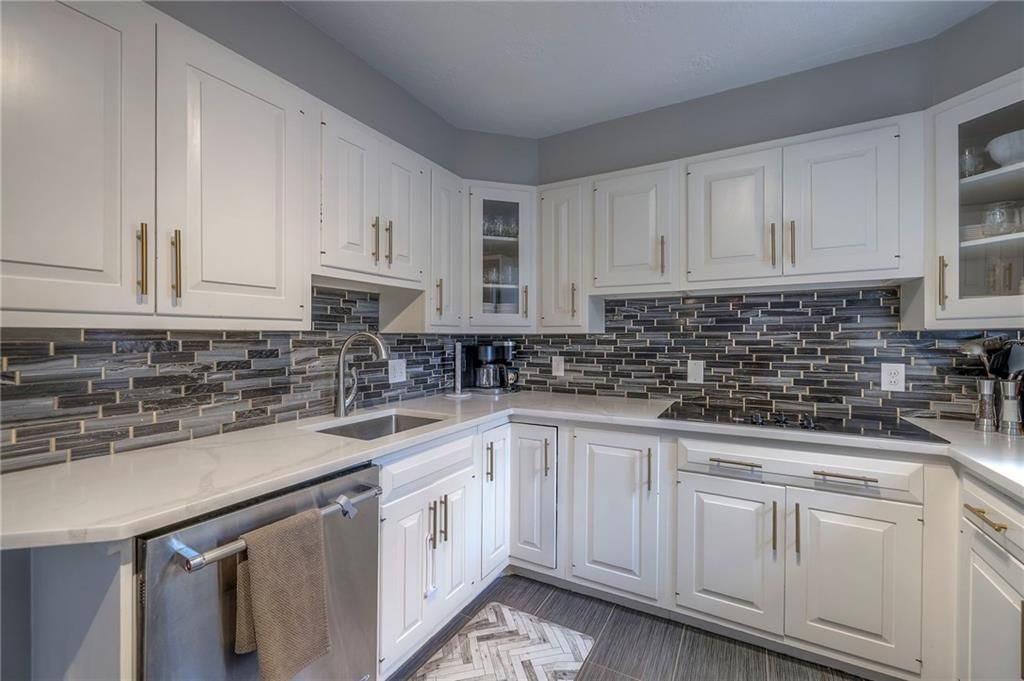 5914 Granada Street — photo 11
