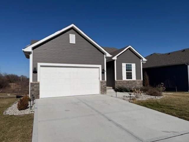 4013 NW Sol Drive — photo 2