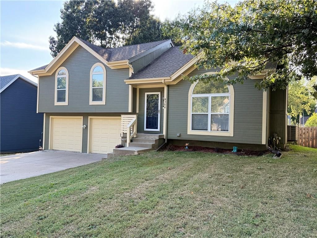 8706 N Wheaton Court, Kansas City, MO