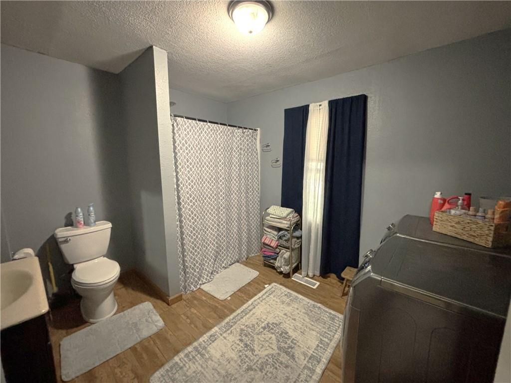 209 D Street — photo 19