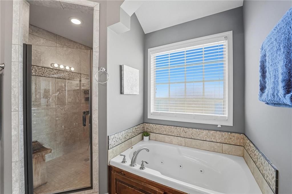 3835 NE 88th Terrace — photo 35