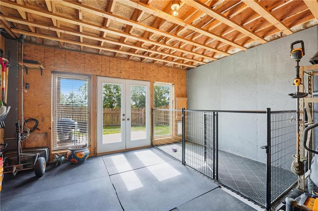 3835 NE 88th Terrace — photo 44