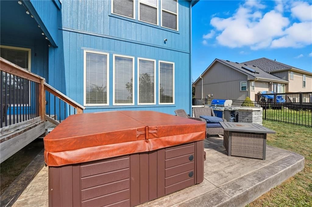 3835 NE 88th Terrace — photo 49