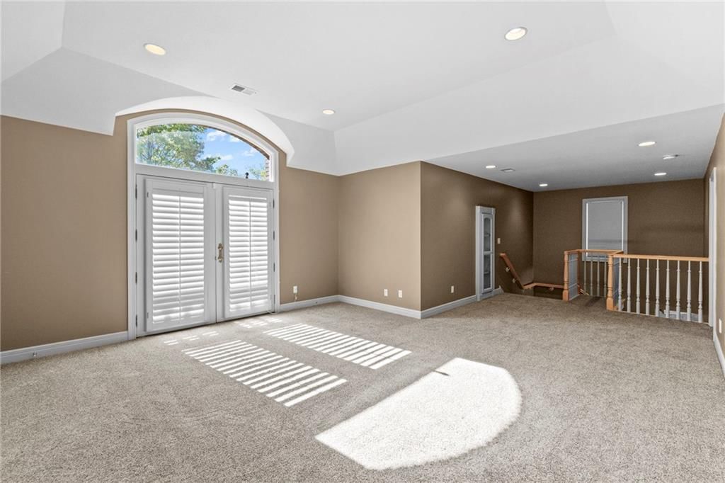 Photo 49 of 97 - 8000 NW Timbercrest Place