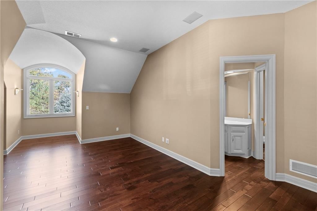 Photo 58 of 97 - 8000 NW Timbercrest Place