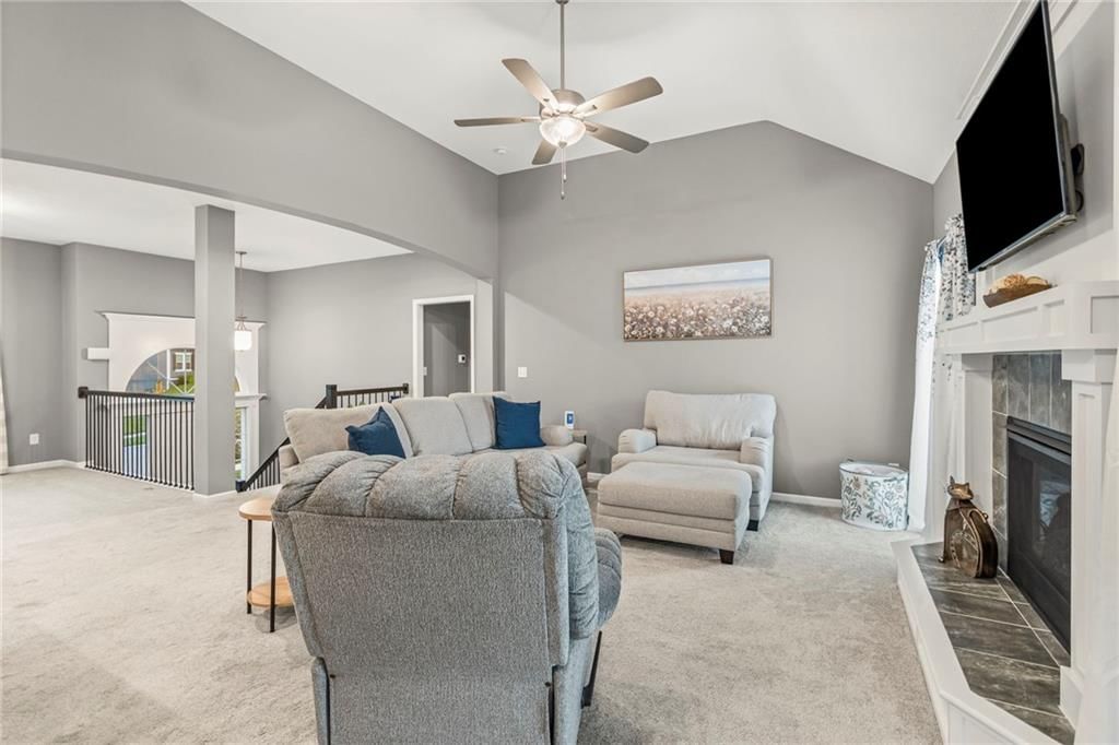1020 Poplar Lane — photo 9
