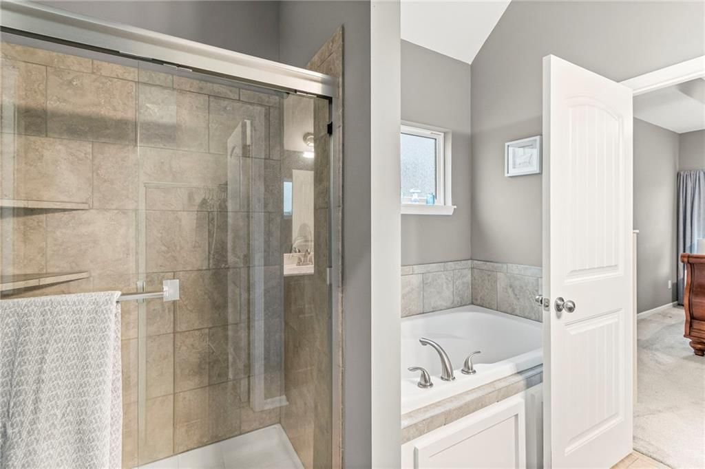 1020 Poplar Lane — photo 16