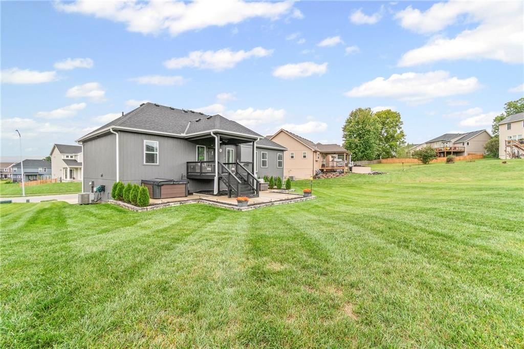 1020 Poplar Lane — photo 34