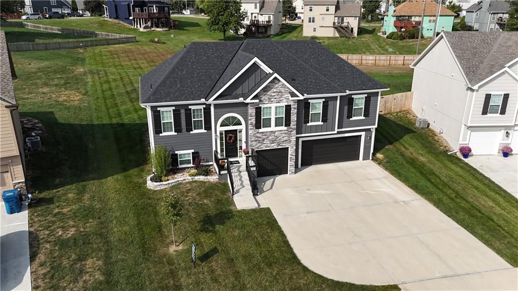 1020 Poplar Lane — photo 39