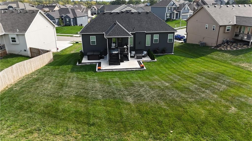 1020 Poplar Lane — photo 40