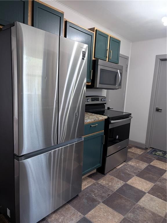 510 W 98th Street — photo 26
