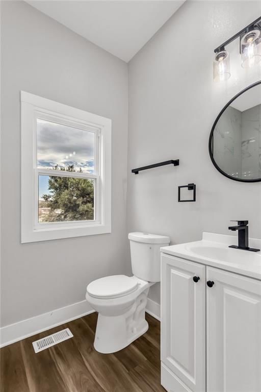 548 Freeman Avenue — photo 14