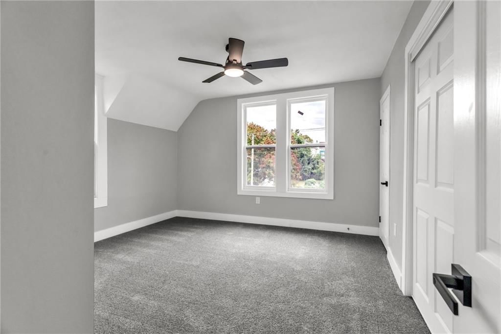 548 Freeman Avenue — photo 17