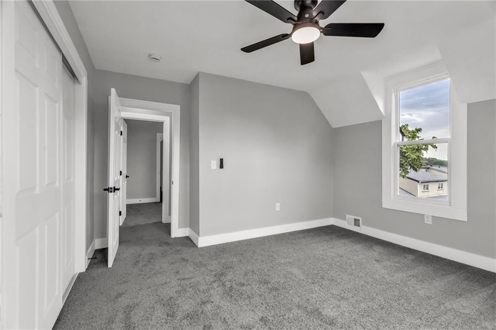 548 Freeman Avenue — photo 19