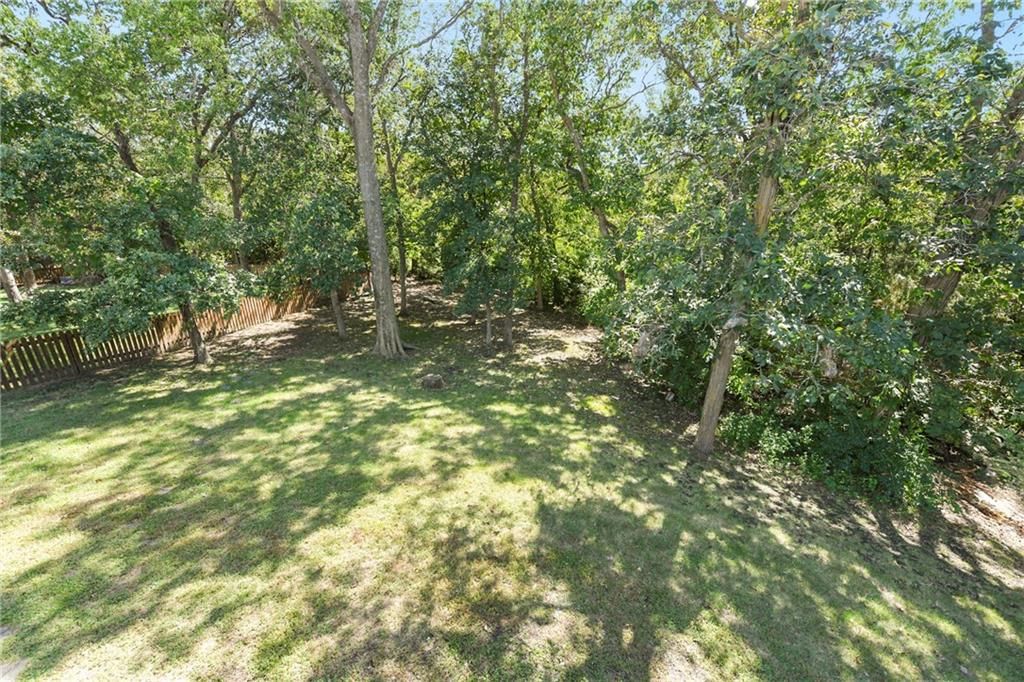 1309 Graystone Circle — photo 36
