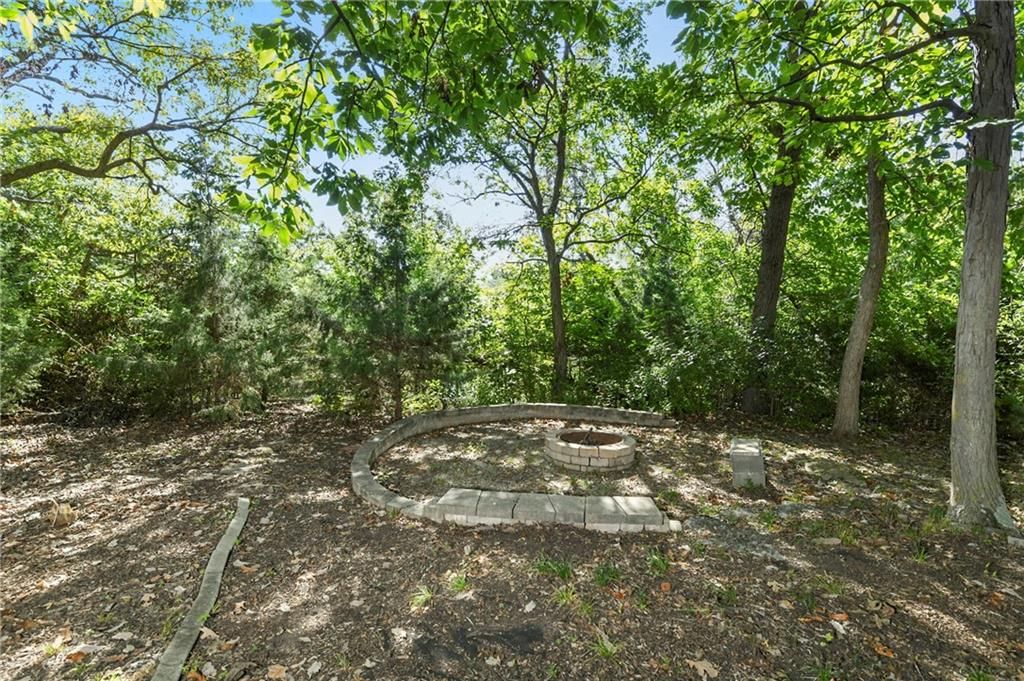 1309 Graystone Circle — photo 37