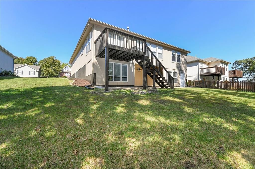 1309 Graystone Circle — photo 40