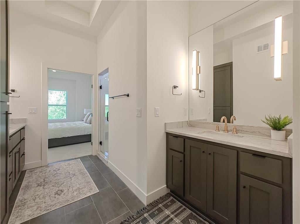 2452 W 179th Street — photo 33