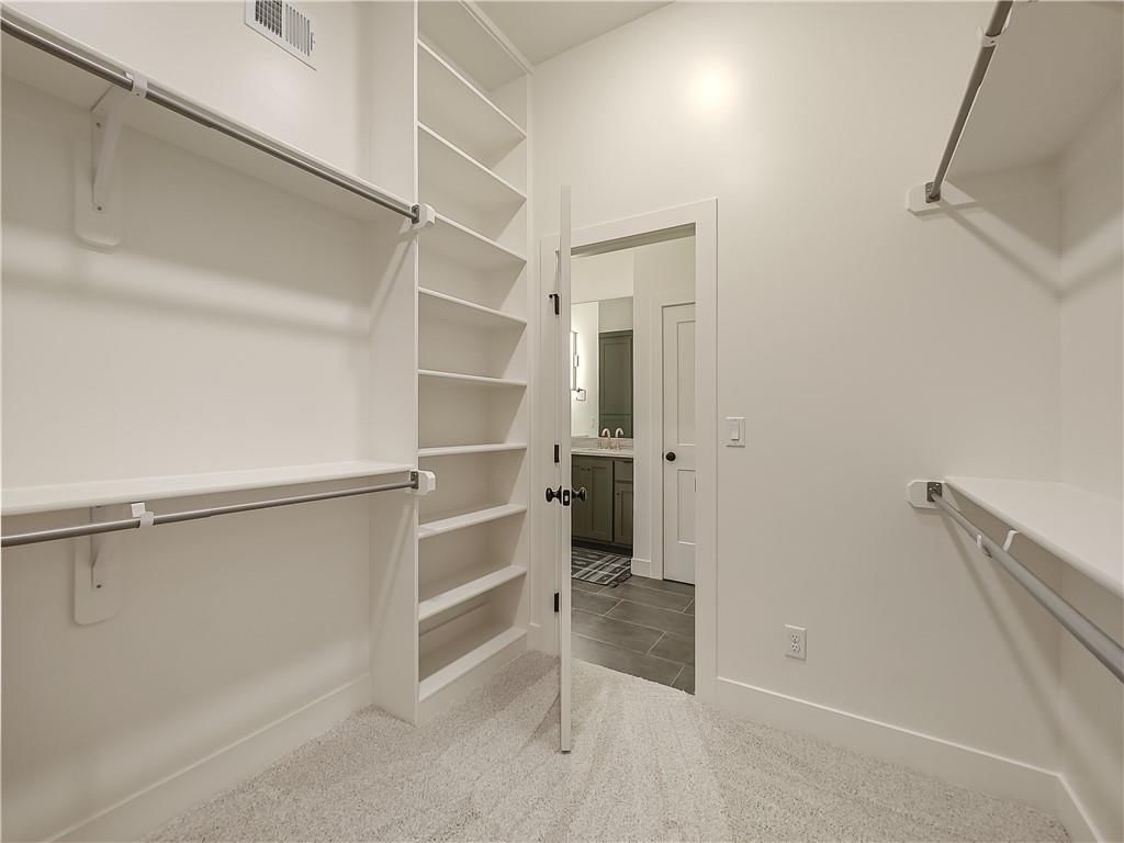 2452 W 179th Street — photo 36