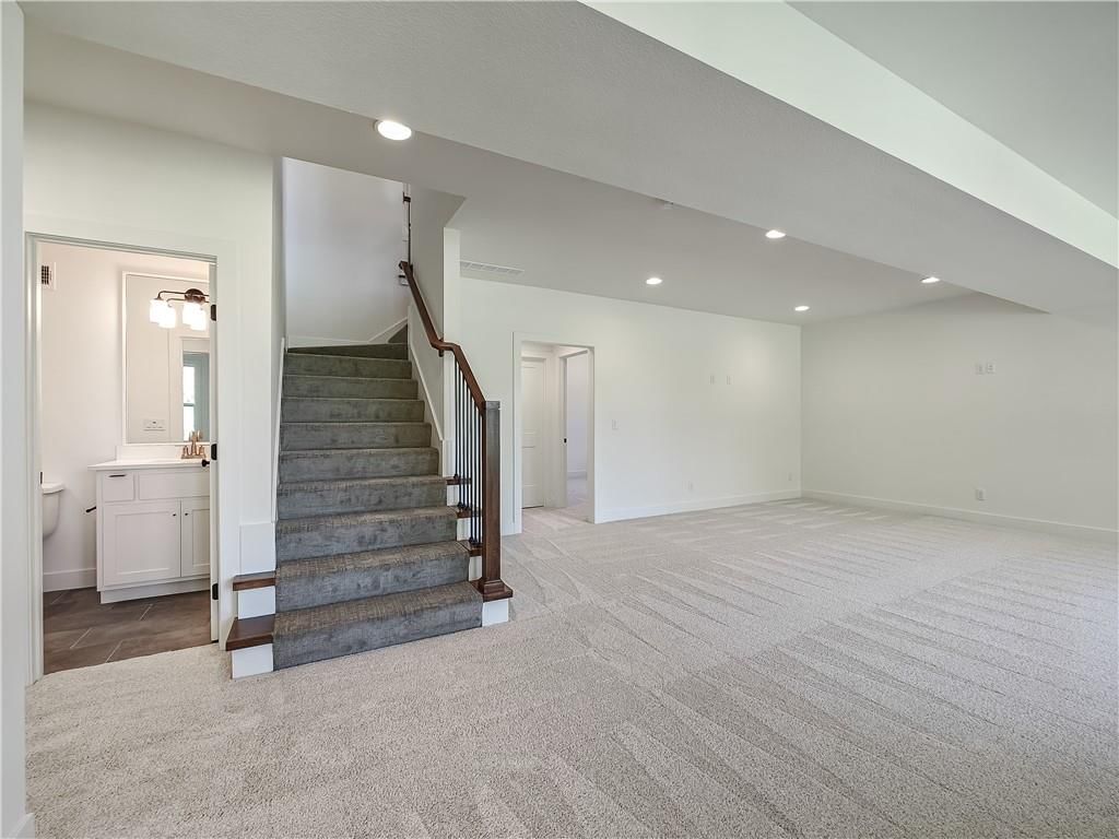 2452 W 179th Street — photo 38
