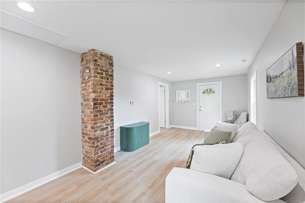 2605 W 45th Avenue — photo 8
