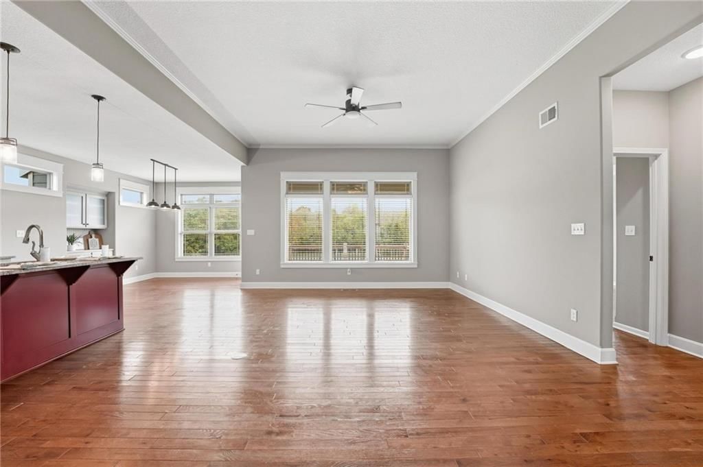 4385 Missouri Drive — photo 6