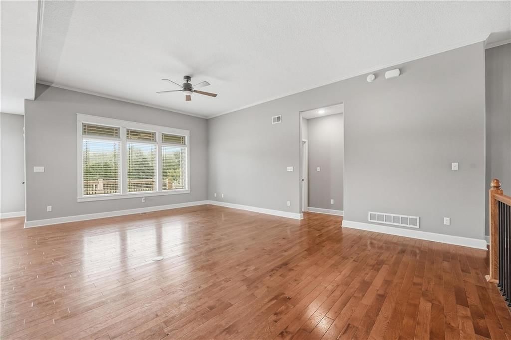 4385 Missouri Drive — photo 8