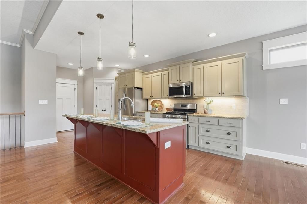 4385 Missouri Drive — photo 12