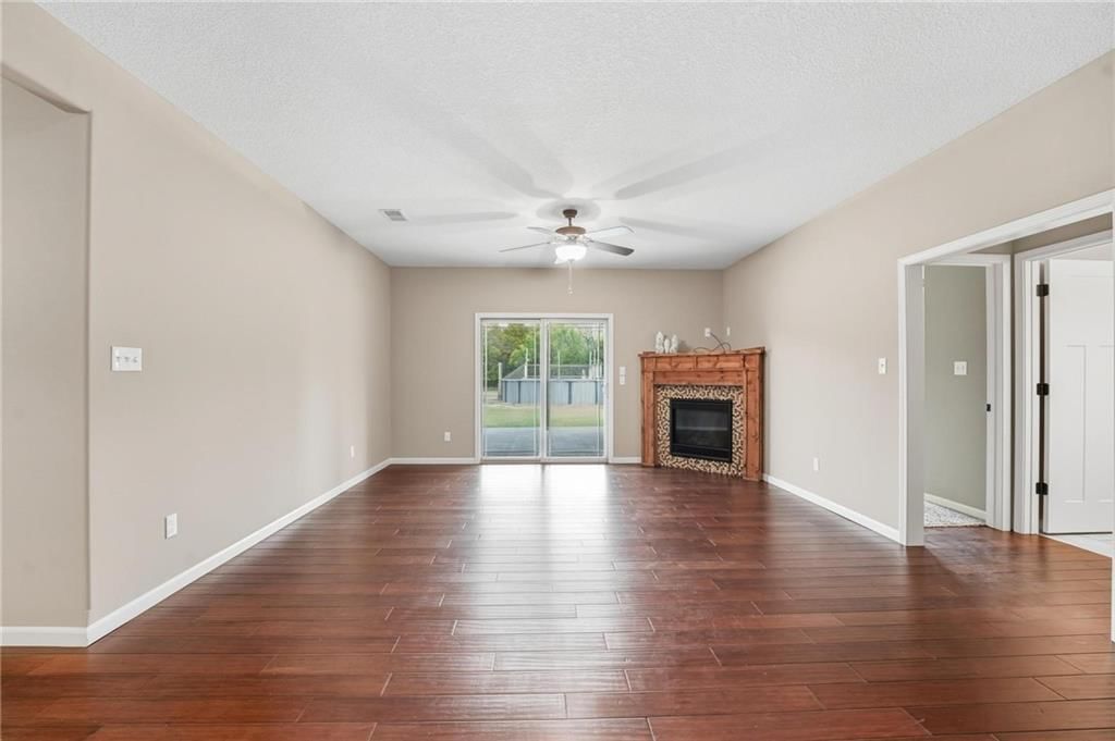 4385 Missouri Drive — photo 35