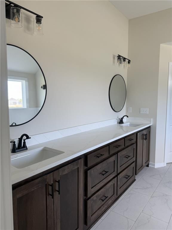 9007 N Poplar Avenue — photo 16