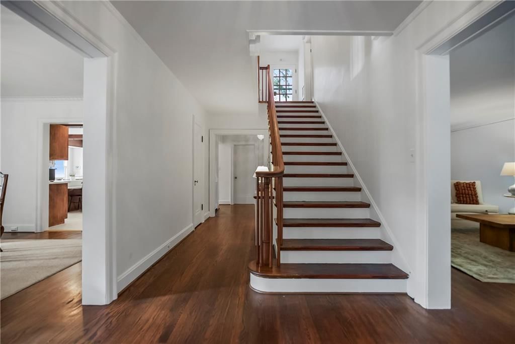 1208 W 57th Terrace — photo 13