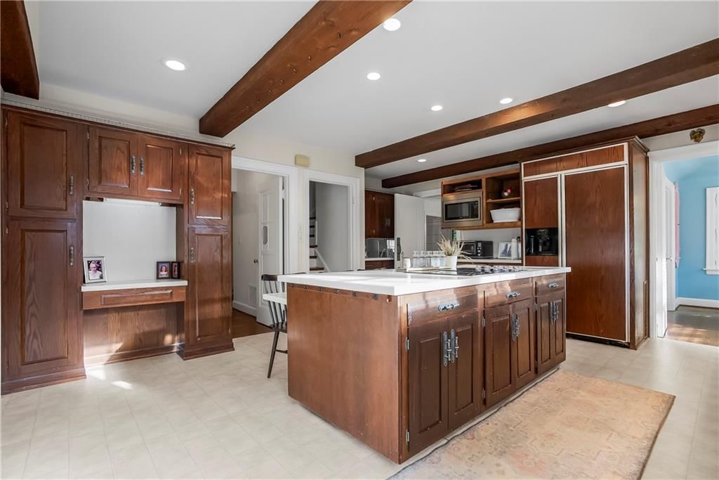 1208 W 57th Terrace — photo 16