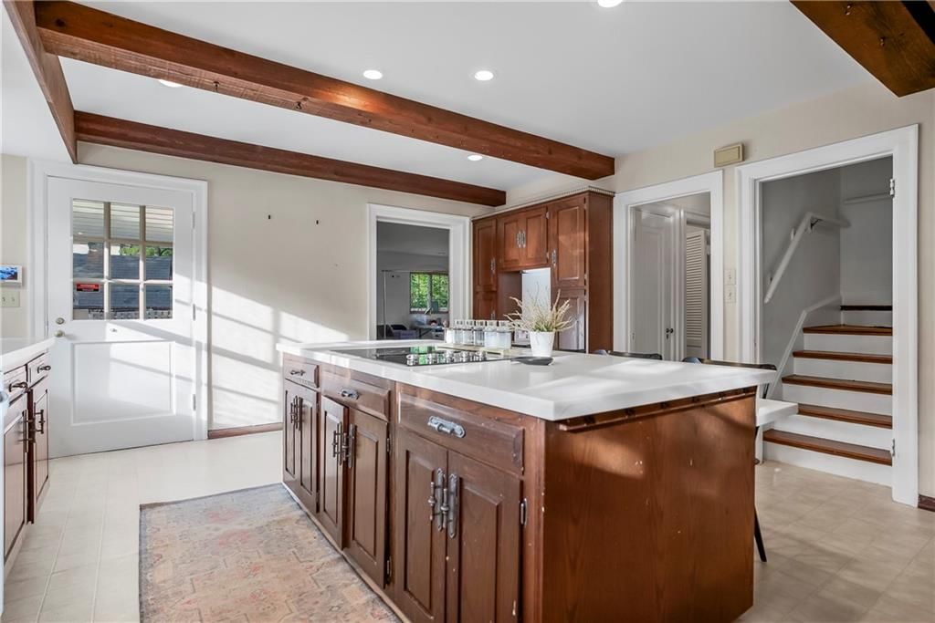 1208 W 57th Terrace — photo 18