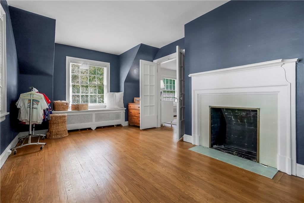 1208 W 57th Terrace — photo 27