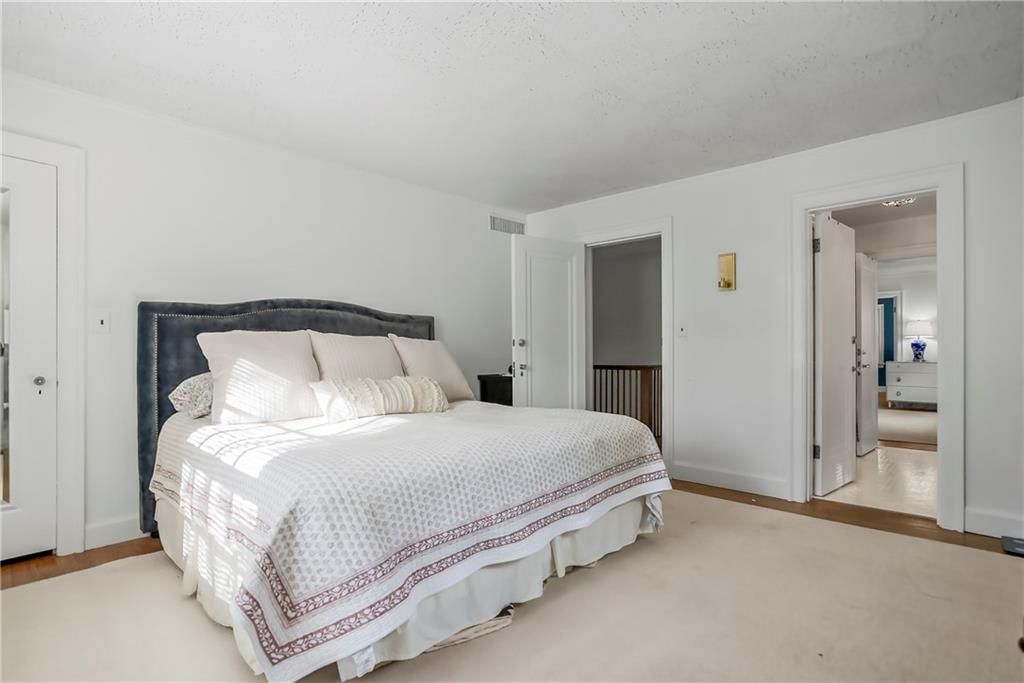 1208 W 57th Terrace — photo 35