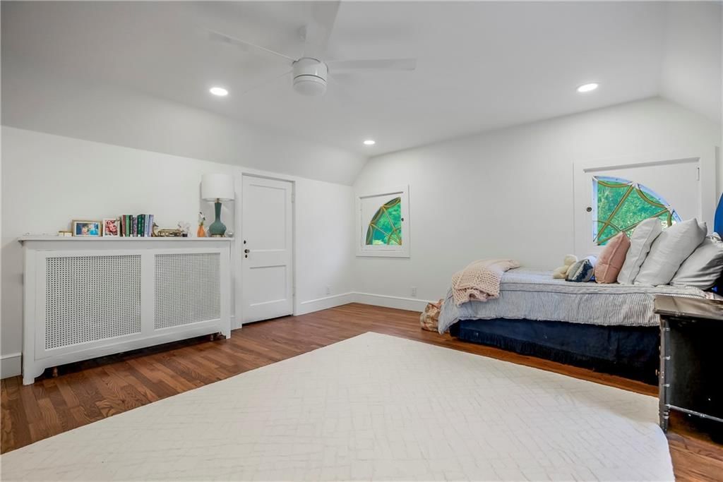1208 W 57th Terrace — photo 42