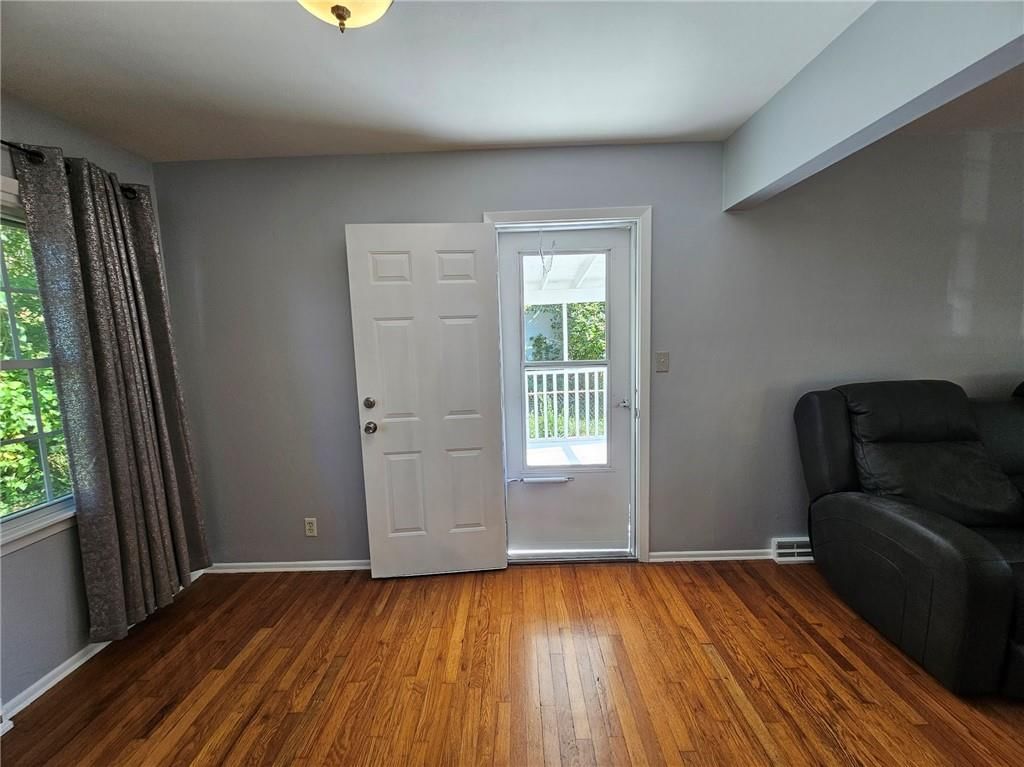 1608 NE 60th Terrace — photo 10