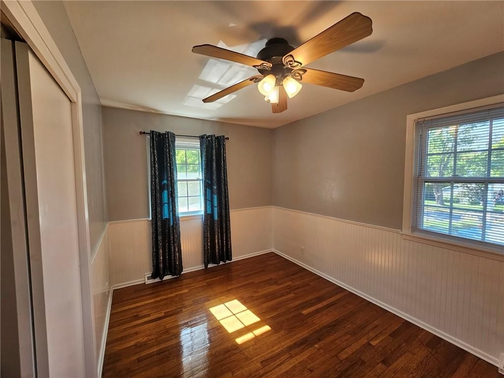 1608 NE 60th Terrace — photo 14