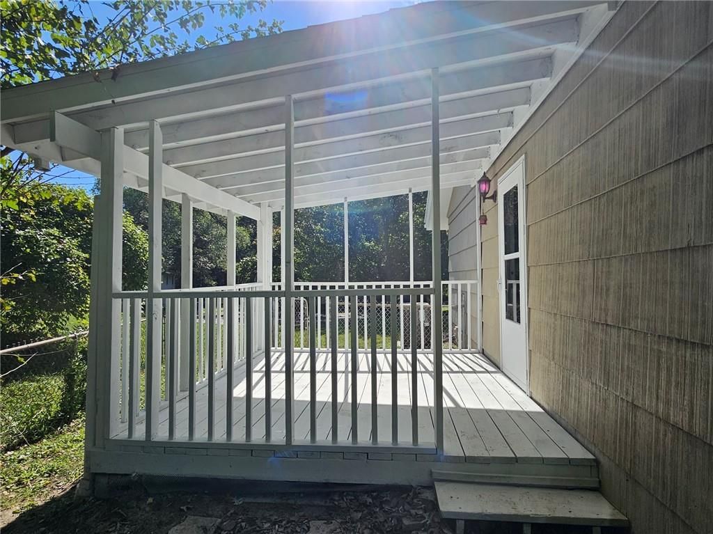 1608 NE 60th Terrace — photo 21