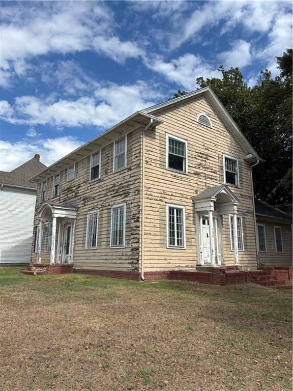 218 S 16th Street — photo 3