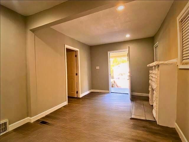 Photo 16 of 20 - 4314 Paseo Boulevard