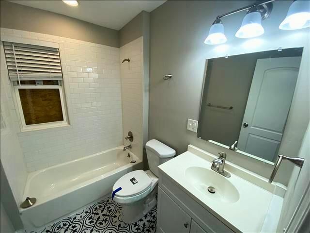 Photo 17 of 20 - 4314 Paseo Boulevard