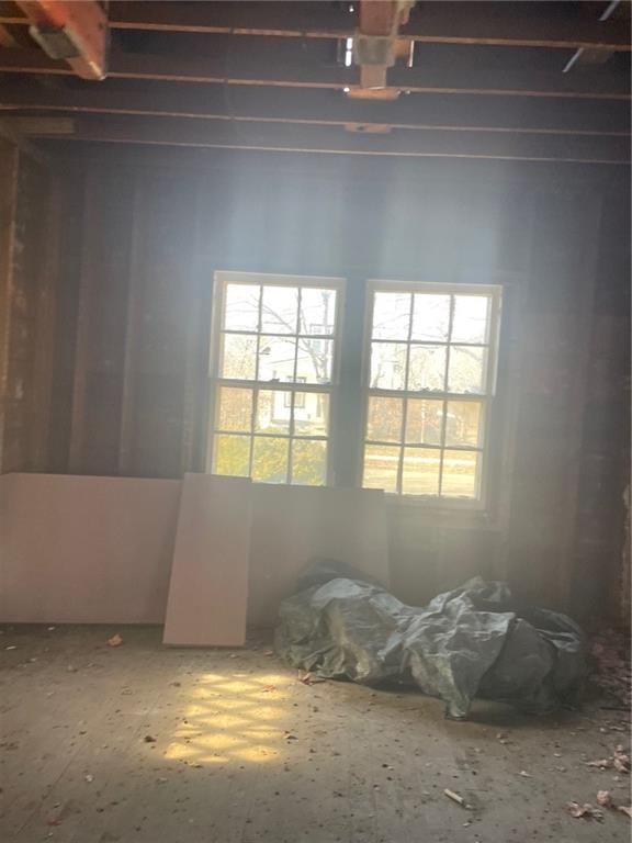 Photo 5 of 17 - 6001 Harrison Street