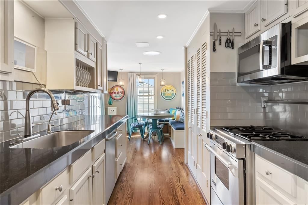 3409 W 71st Street — photo 13